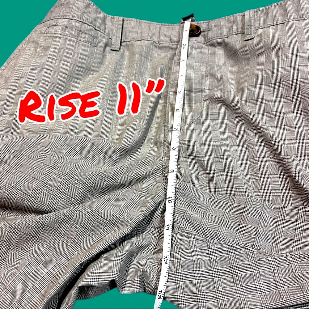 ⭐️HP⭐️Original Penguin Men’s Shorts Bundle. Size 32-33 Grey plaid and Khaki - Picture 7 of 14